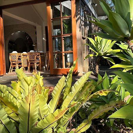 Palm Beach Bed & Breakfast Экстерьер фото